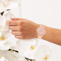 Nine West Reloj de pulsera con esfera floral para mujer