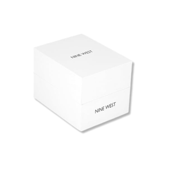 Reloj de pulsera para mujer marca Nine West. Reloj para dama brazalete color negro con detalles dorados.