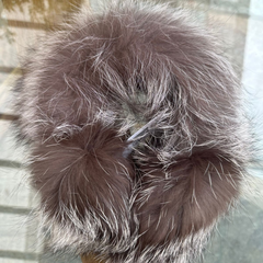 Sombrero Genuino de Diseñador Eric Javits NY - Fur Ear Muffs (Orejeras) - Color Silver Fox.