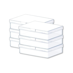 Estuche plástico para tarjetas Pokemon, cajita de plástico transparente, diferente usos. Estuche plástico para almacenamiento de cartas Pokemon, MTG, Yugioh, tarjetas coleccionables de béisbol, cartas de póquer. Medidas 9.8 cm x 7.4 cm x 2.4 cm.