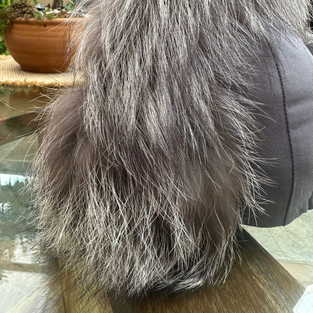 Sombrero Genuino de Diseñador Eric Javits NY - Fur Ear Muffs (Orejeras) - Color Silver Fox.